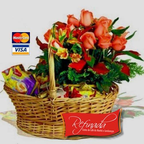 Cesta de Café da Manhã Super Vip com Garrafa Térmica