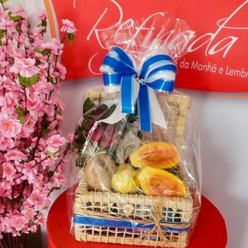 Cesta de Café da Manhã Saudável